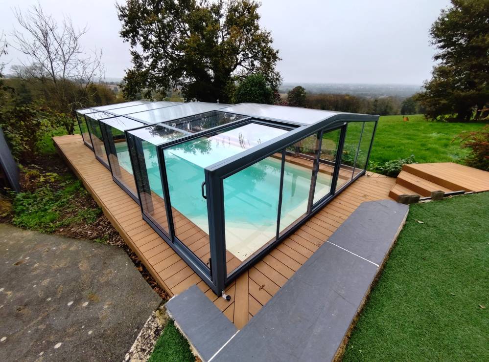 Pool Shelter Repair near Mont-de-Marsan